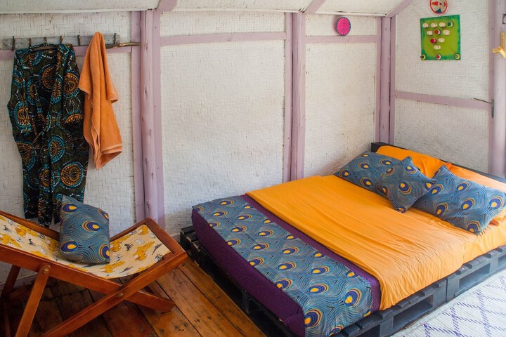 Room 14 of 22