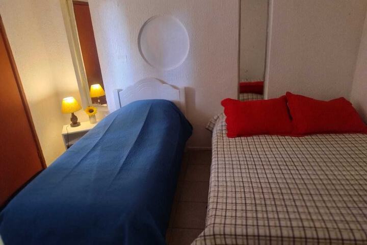 Room 4 of 15