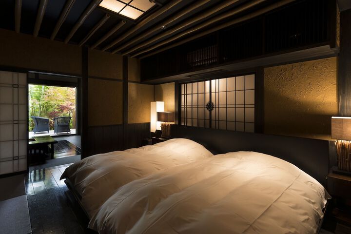 Room 13 of 71