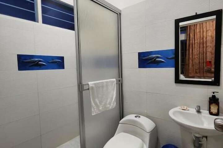 Room 10 of 21