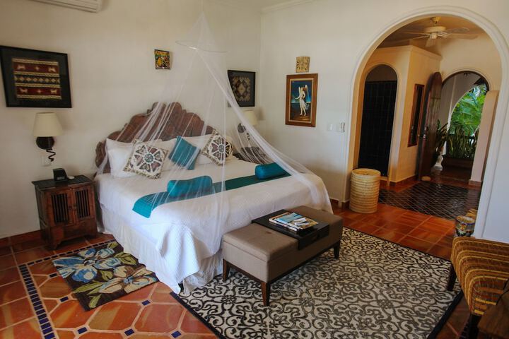 Room 3 of 62