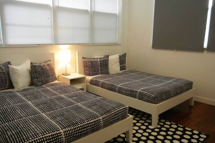 Room 10 of 64