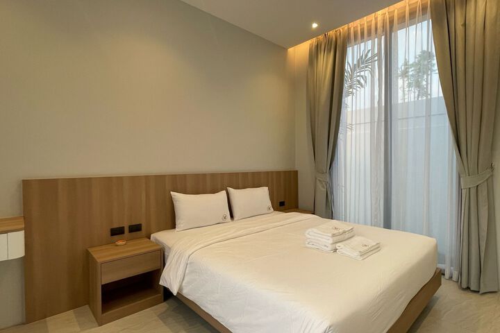 Room 73 of 107
