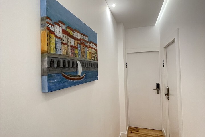 Hotel Interior 106 of 112
