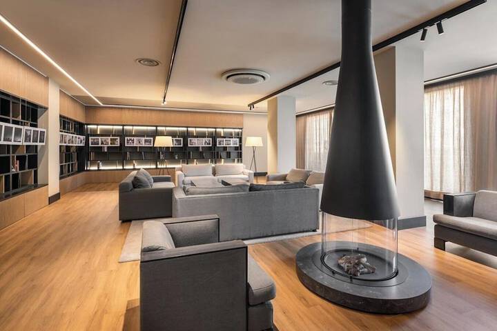 Lobby Photos