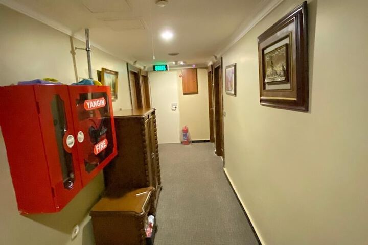 Ballroom/Hall 42 of 46