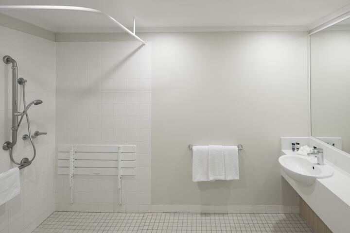 Room 20 of 28