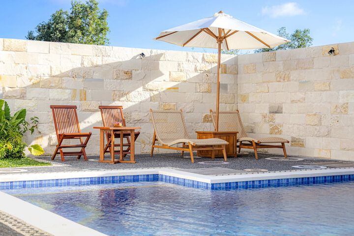 Pool 15 of 22