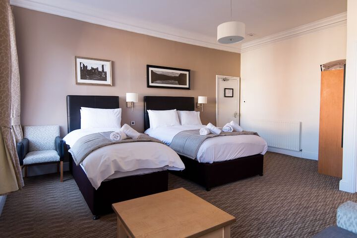 Room 7 of 44