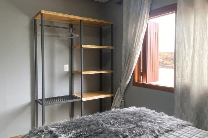 Room 3 of 38