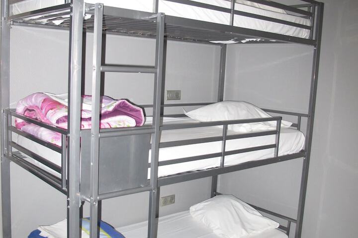 Room 12 of 49