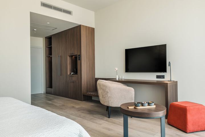 Room 7 of 59