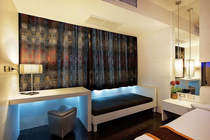 Room 16 of 41
