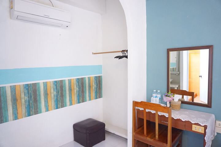 Room 60 of 104