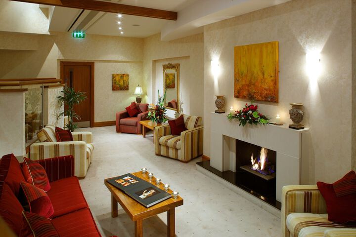 Room 12 of 35