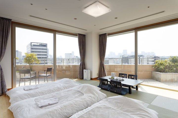Room 10 of 69