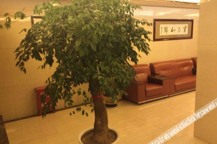 Hotel Interior 20 of 36