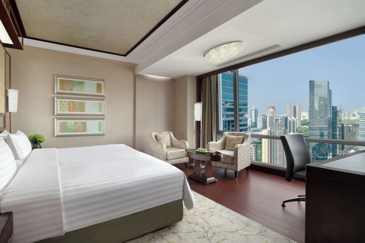 Room 15 of 119