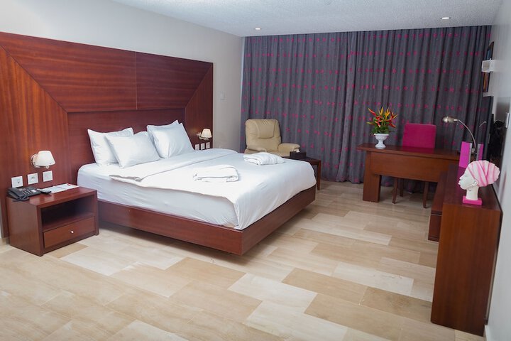 Room 18 of 62