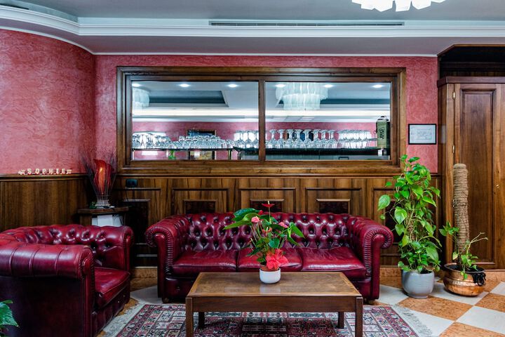 Lobby sitting area