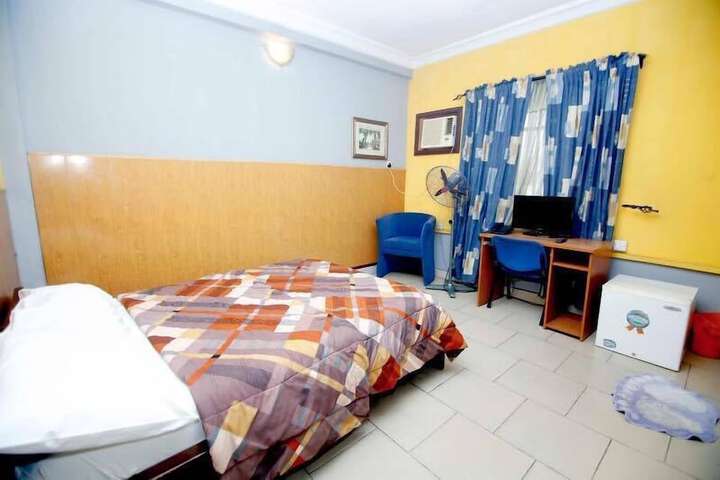 Vintage Classic Suites