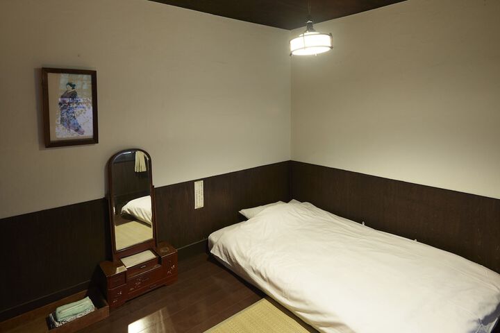 Room 20 of 39