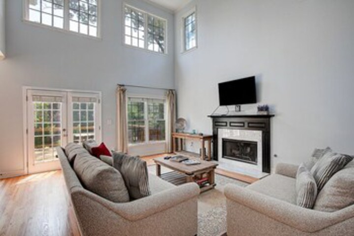 Image of Peachy Keen Luxury Estate