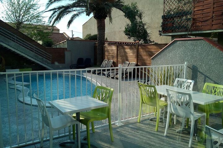 Terrace/Patio 24 of 49