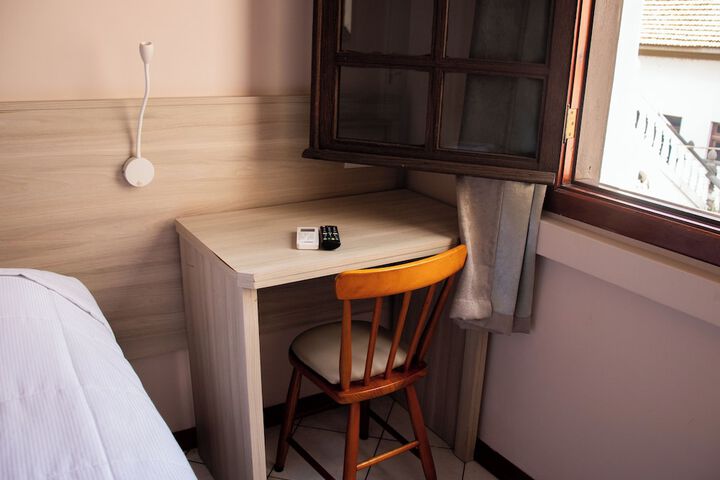 Room 112 of 206