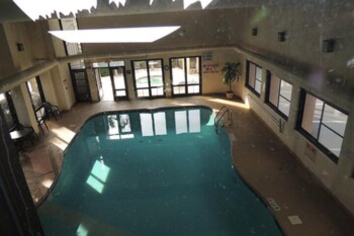 Pool 26 of 48