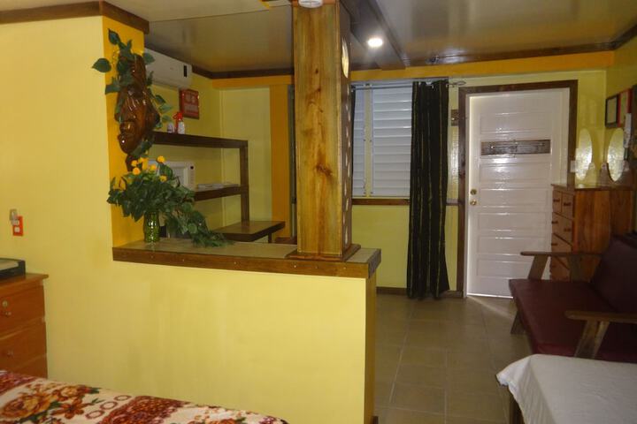 Room 10 of 58