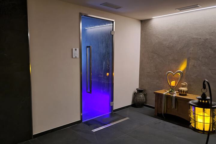Room 75 of 154