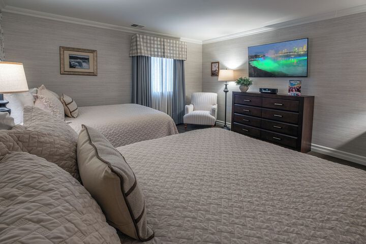 Room 121 of 251