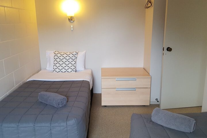 Room 28 of 95