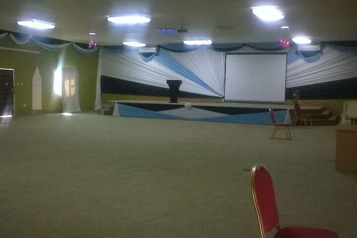 Ballroom/Hall 54 of 83