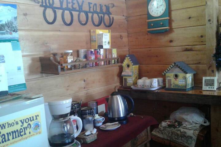 Breakfast/Coffee Service 28 of 61