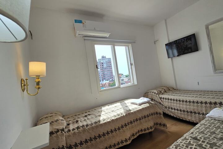 Room 27 of 92