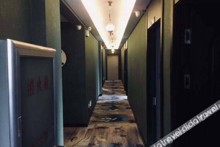 Hotel Interior 10 of 13