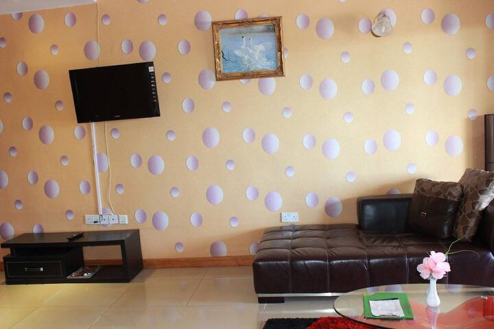 Room 6 of 21