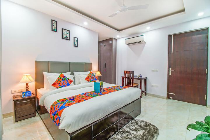 Room 3 of 15