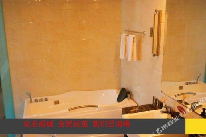 Fitness Facility Photos