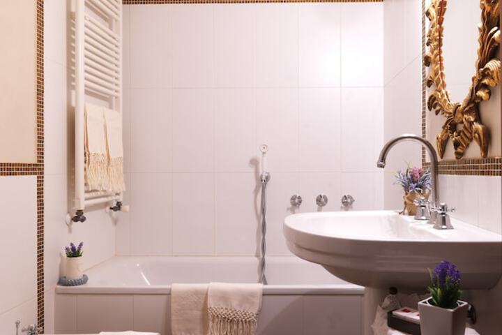 Bathroom Interior Photo
