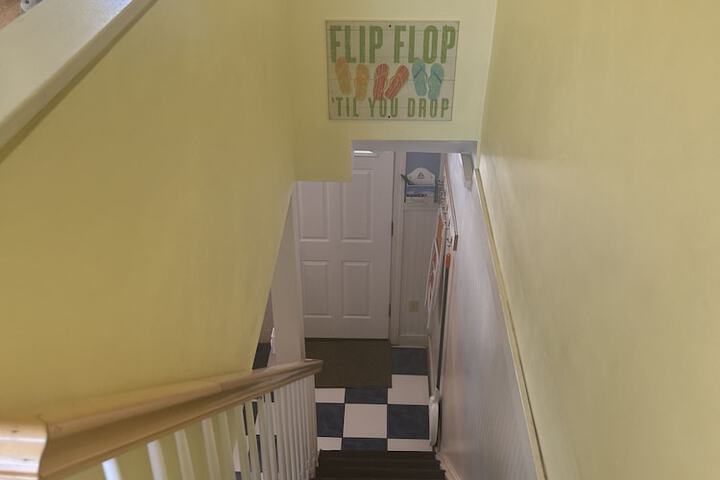 Room 21 of 51