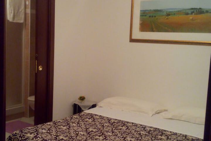 Room 3 of 4