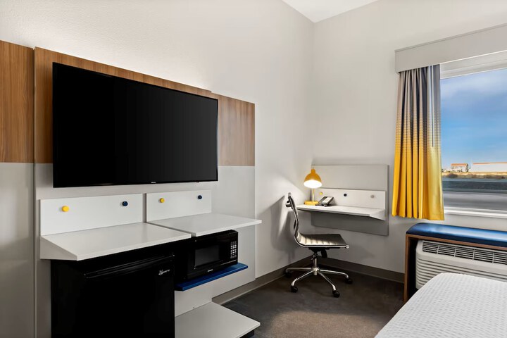 Room 15 of 67