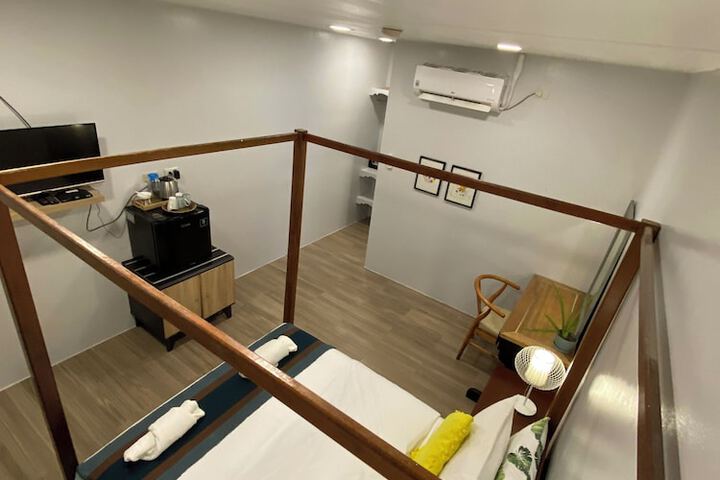 Room 7 of 67