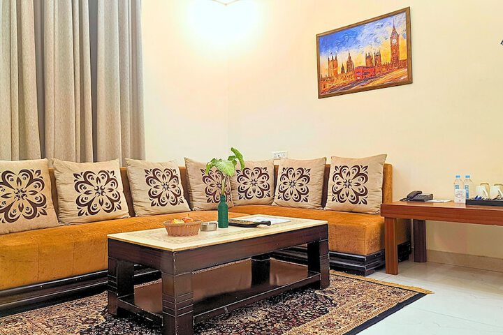 Room 54 of 95