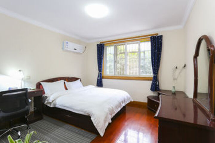 Room 22 of 47