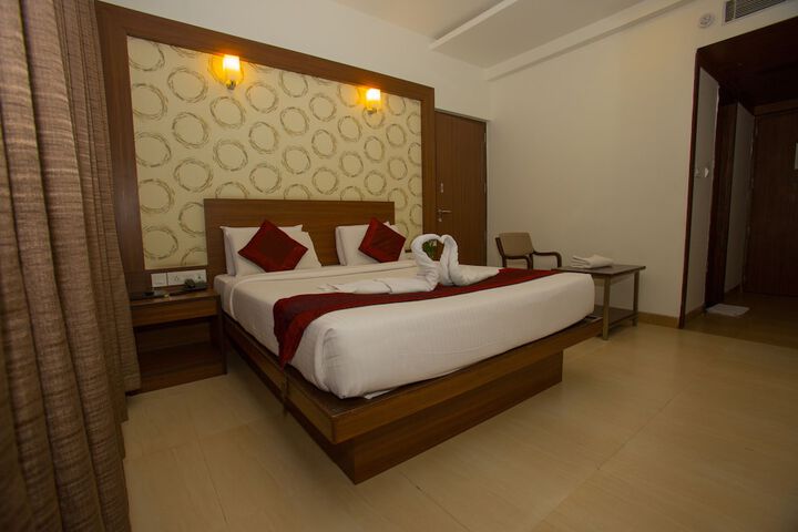 Room 7 of 17