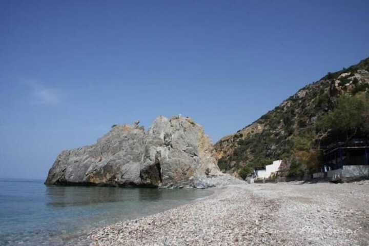 Beach 19 of 32